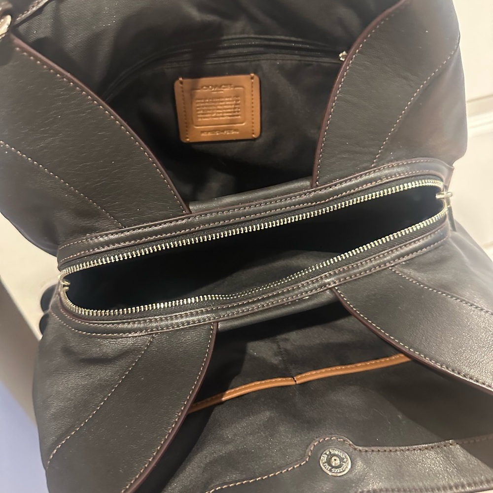 Coach Lexy Black and Brown Women's Bag - Picture 3 of 4